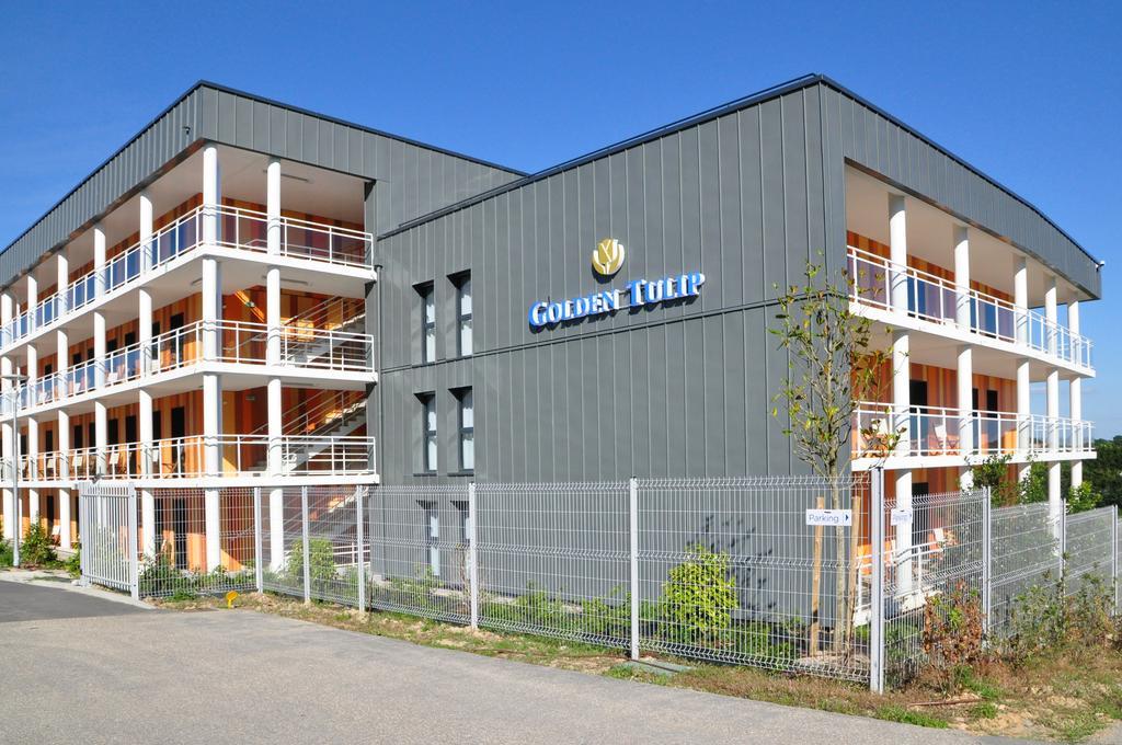 Golden Tulip Pornic Suites Exterior foto